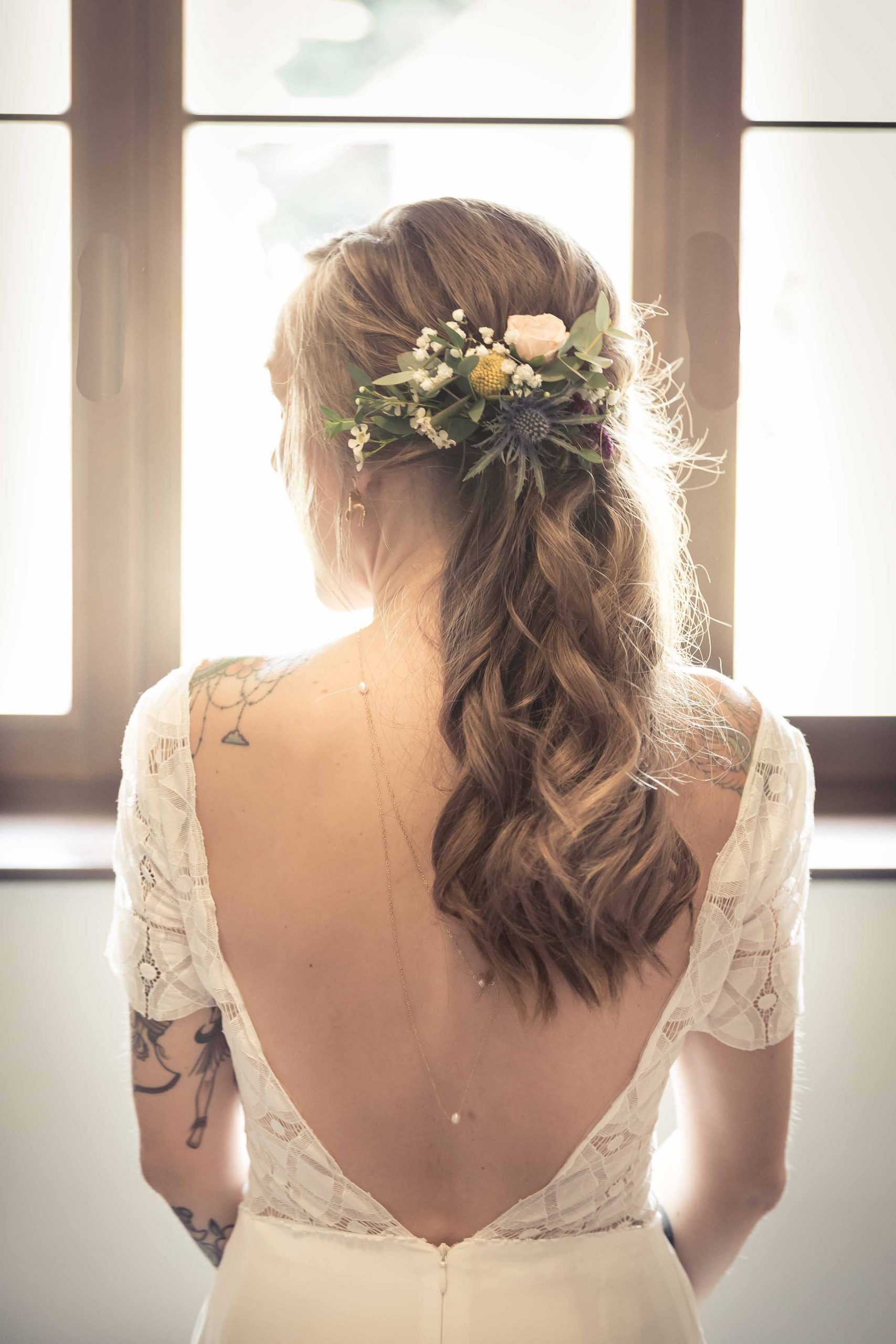 le dos de la mariée, mariage et tatouage